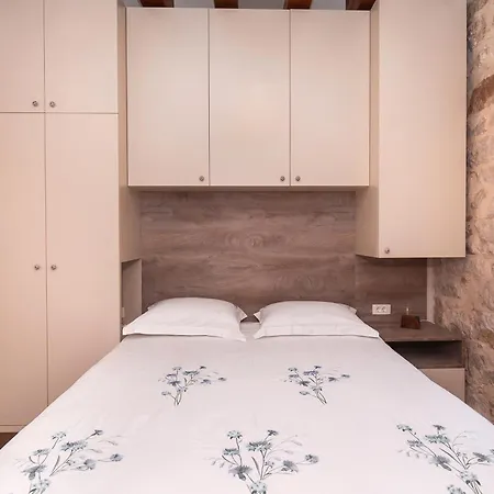 Sizgoric Palace Apartment *