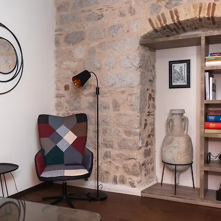 Sizgoric Palace * شيبينيك