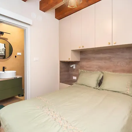Sizgoric Palace Apartman *