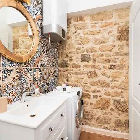 Sizgoric Palace Apartment *