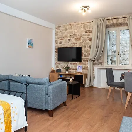 Apartment Sizgoric Palace *