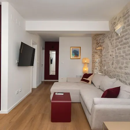 Sizgoric Palace Apartment *