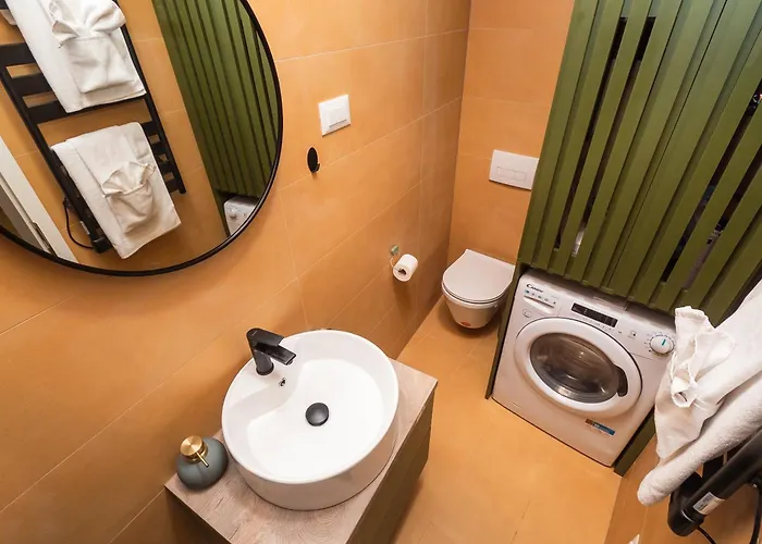 Sizgoric Palace * شيبينيك