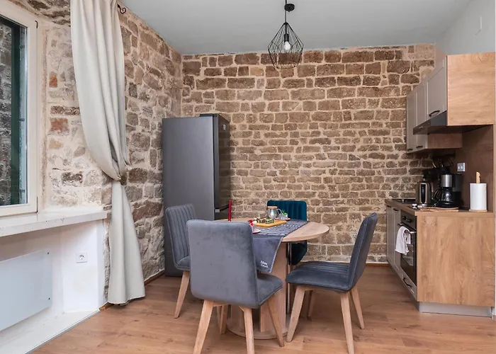 شقة Sizgoric Palace *